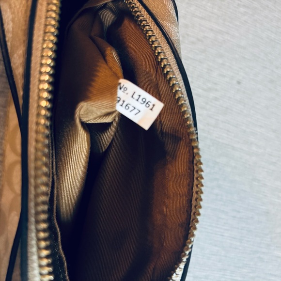 Coach Signature Jamie Camera Mini Crossbody Bag - Picture 4 of 10